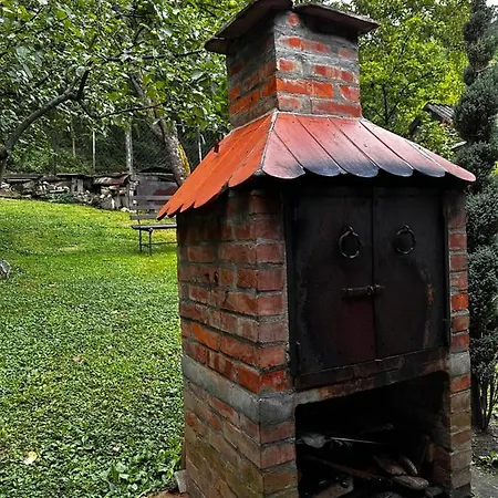 Holiday M Тузла
